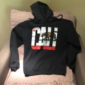 Men’s size S Cali hoodie